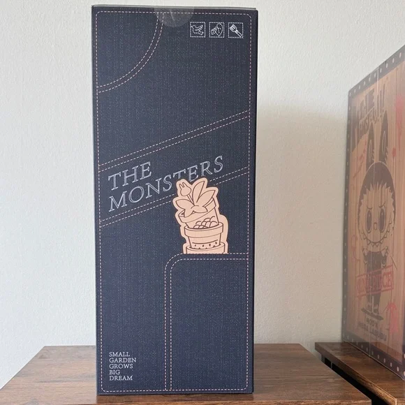 Fall in Wild The Monsters authentic from popmart have receipt bnib never open - Picture 2 of 6